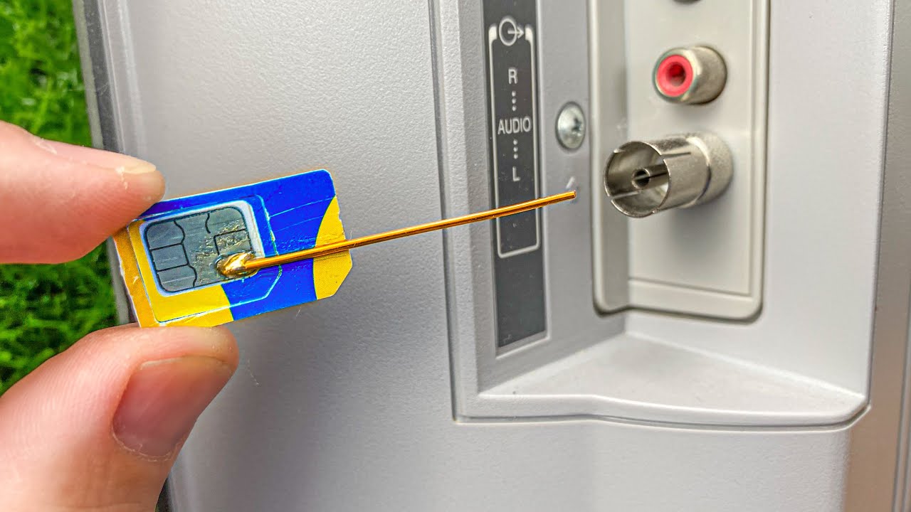 SIM card unlocks TV channels around the world - antenna booster!