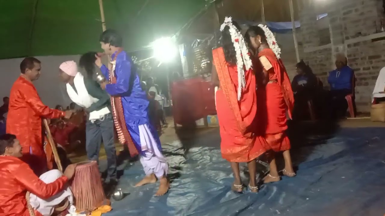 ମନୋହର ମହାନ୍ତ, ଗୟାପାଲା ଦଳ, ଗଣ୍ଡବରେଇ, ଉଖୁଣ୍ଡା, କେନ୍ଦୁଝର। ଯୋଗାଯୋଗ -୯୩୩୭୩୦୩୬୫୦/୯୯୩୮୦୧୨୦୦୪