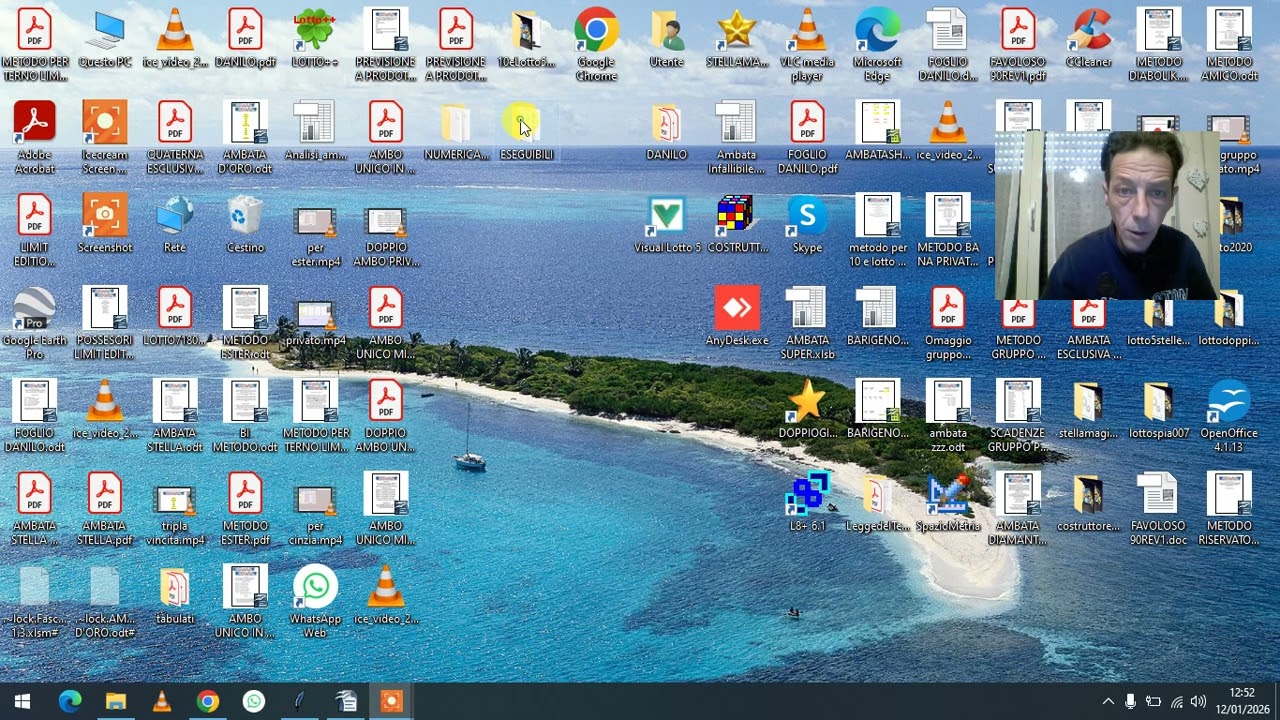 4 RISATE E 4 VINCITE