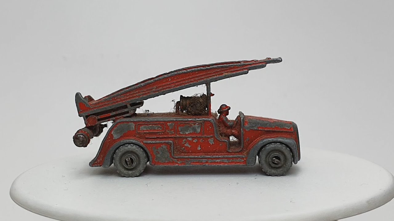 MATCHBOX Restoration 9a Dennis Fire Escape 1955