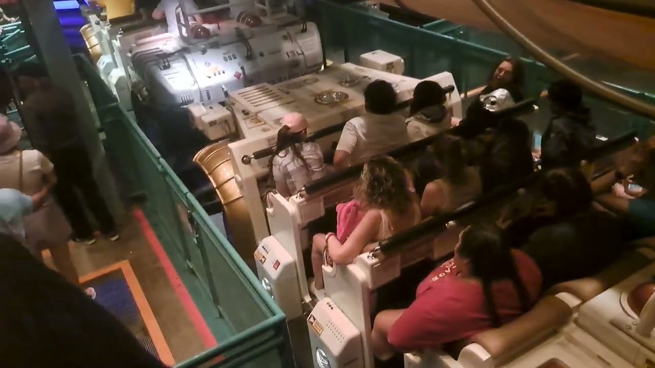 #103 In Line for Dinosaur