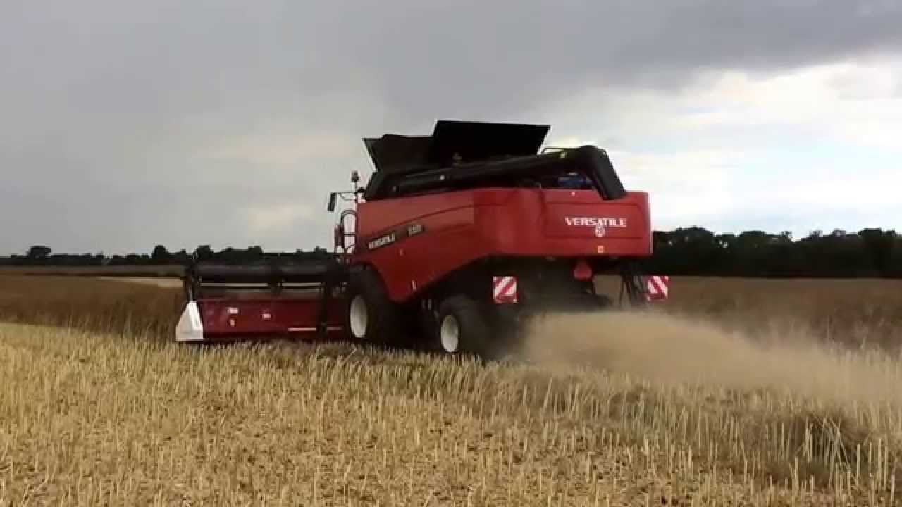 Versatile RT490 combine in OSR Lincolnshire 2015