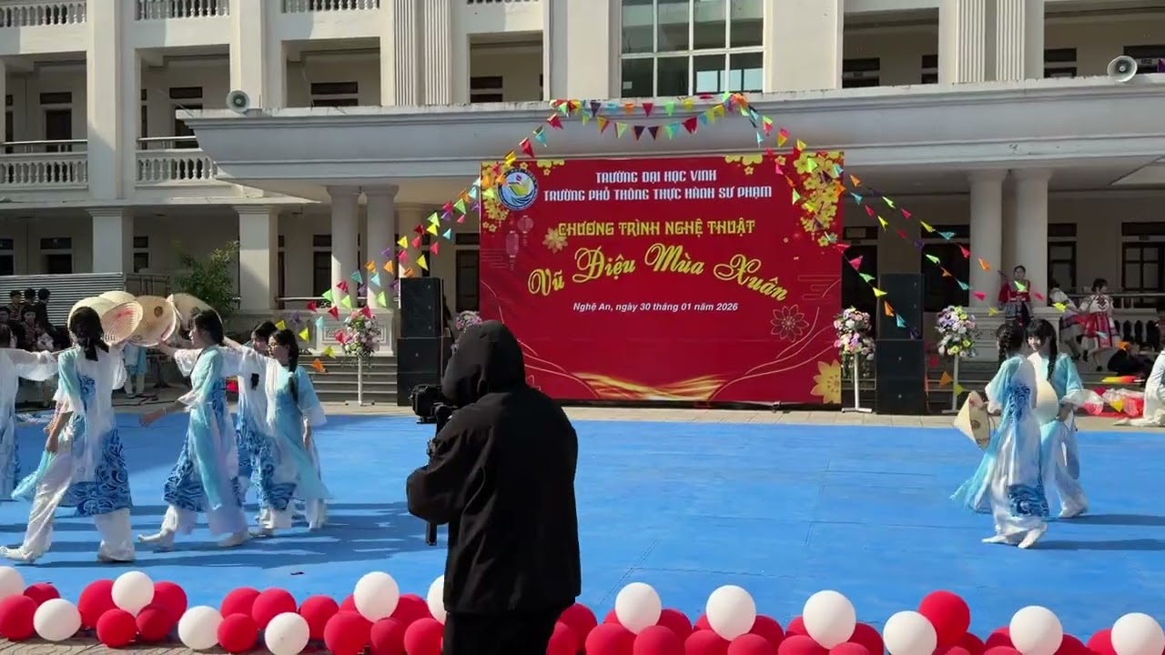 9c - Đại Học Vinh - 1026