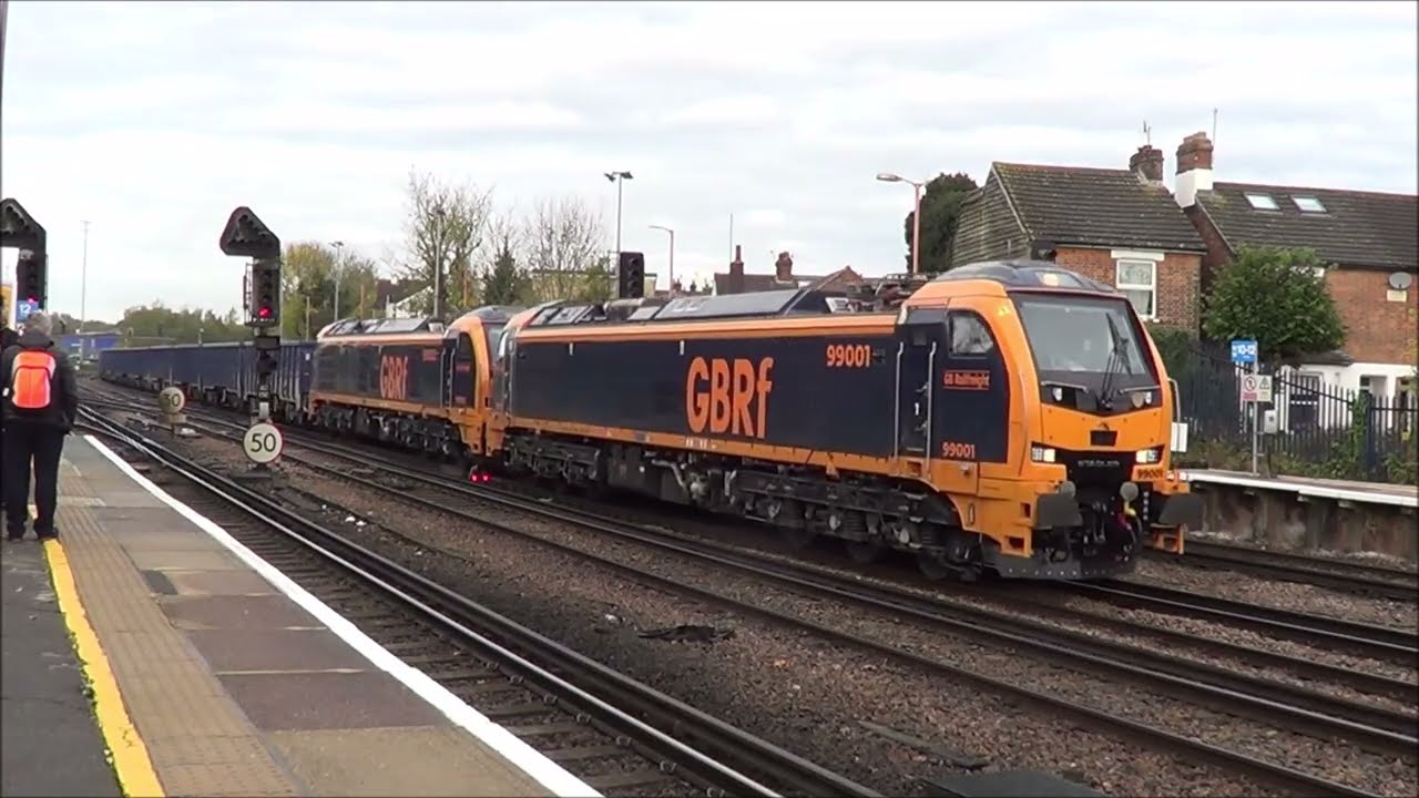 CLASS 92032 HEADCORN 99001/2 69010 66155 DR 98010 98013 & 98006 98002 59202 AT  TONBRIDGE 22/10/25