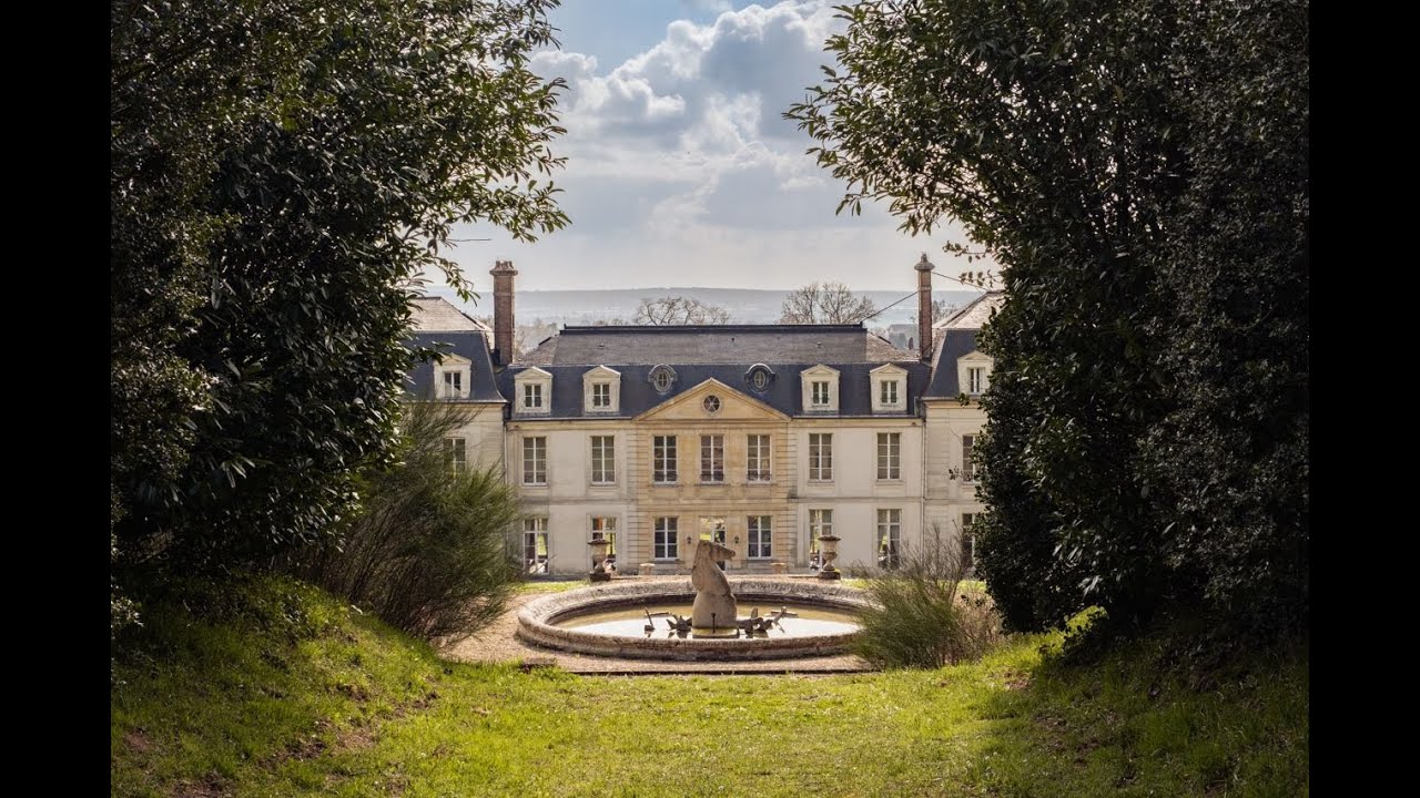 French Château near Paris