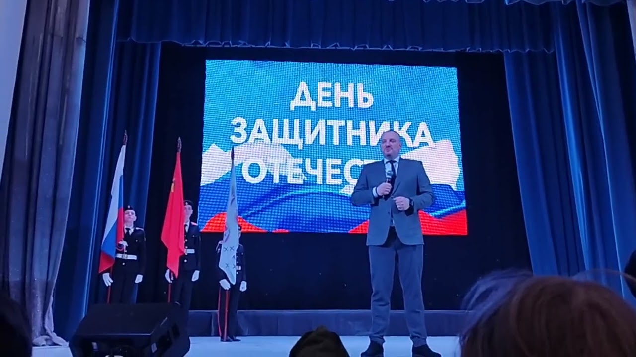 Глава округа Шувалов об армии