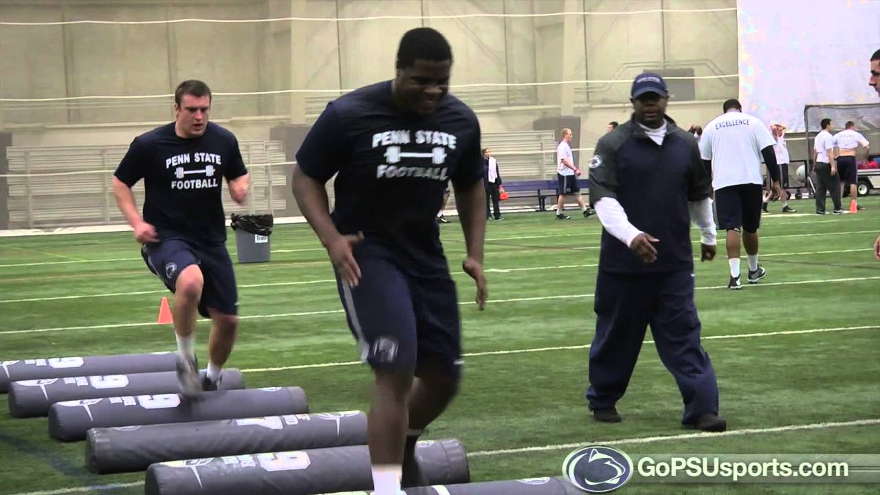 Penn State Football - Coach 