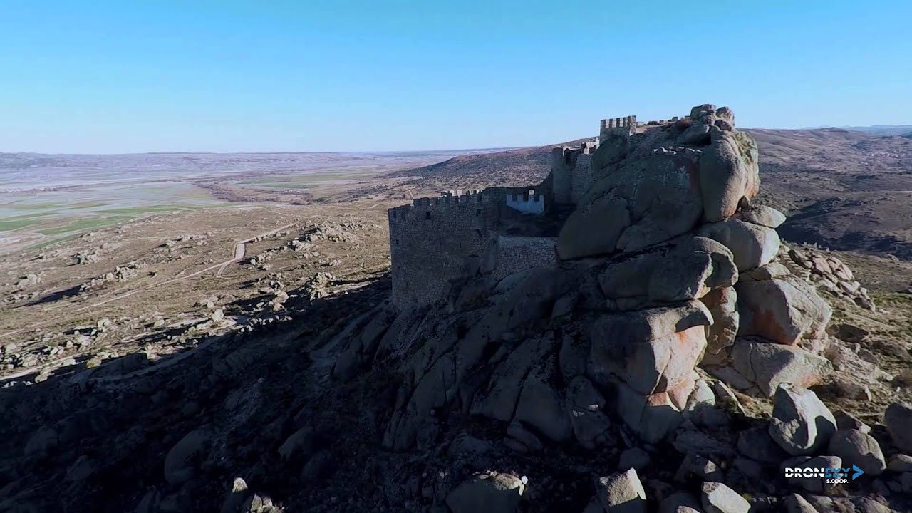 Nunca te olvidaré. La Leyenda del castillo de Manqueospese.