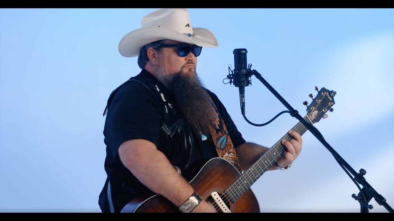 Sundance Head - Close Enough to Walk (Exclusive)