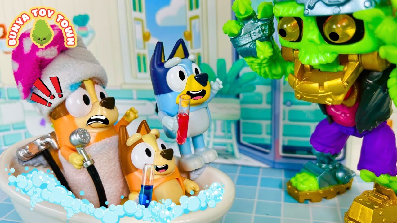 Bluey Run! A Zombie Is Coming! | Bluey Pretend Play Stories