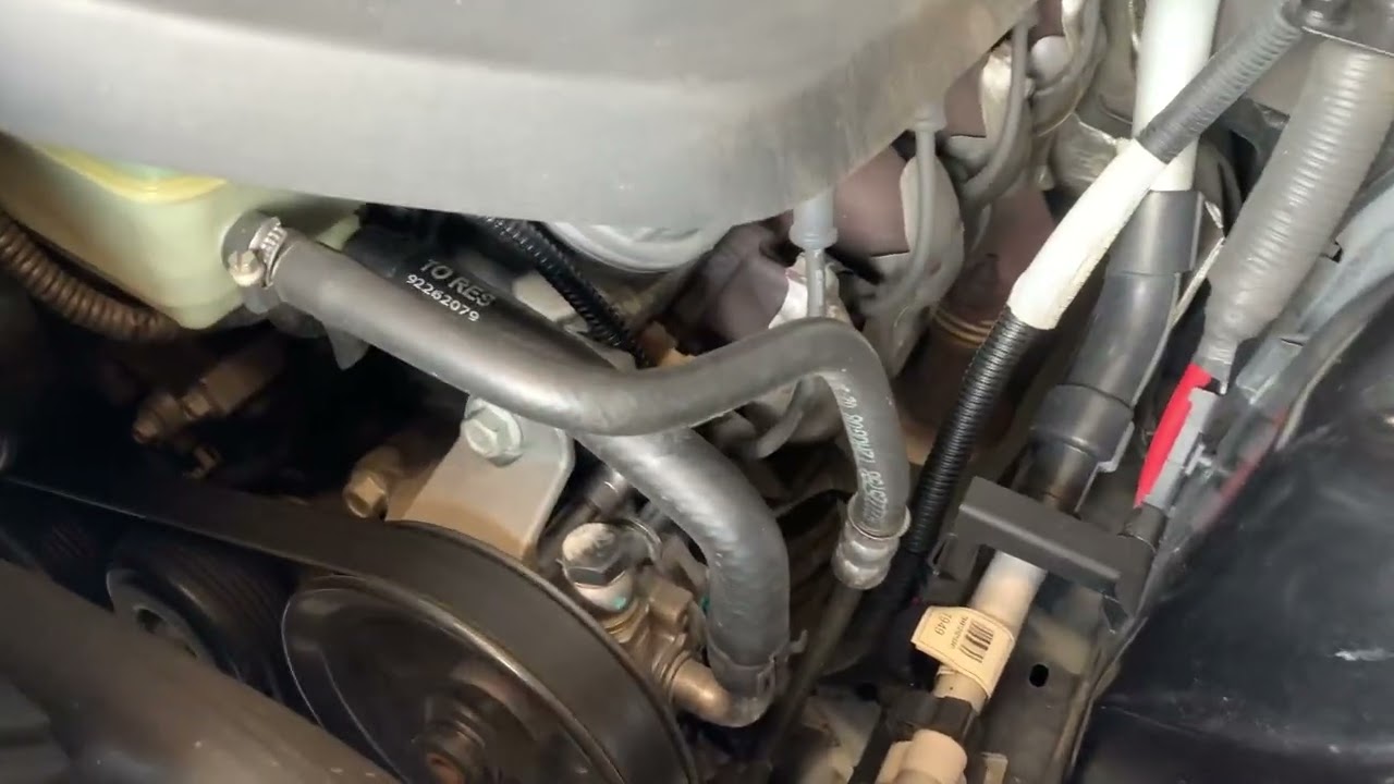 2012 VE SS 6.0 L77 V8 running 