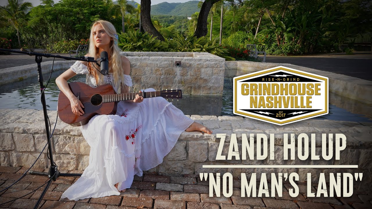 Zandi Holup - 