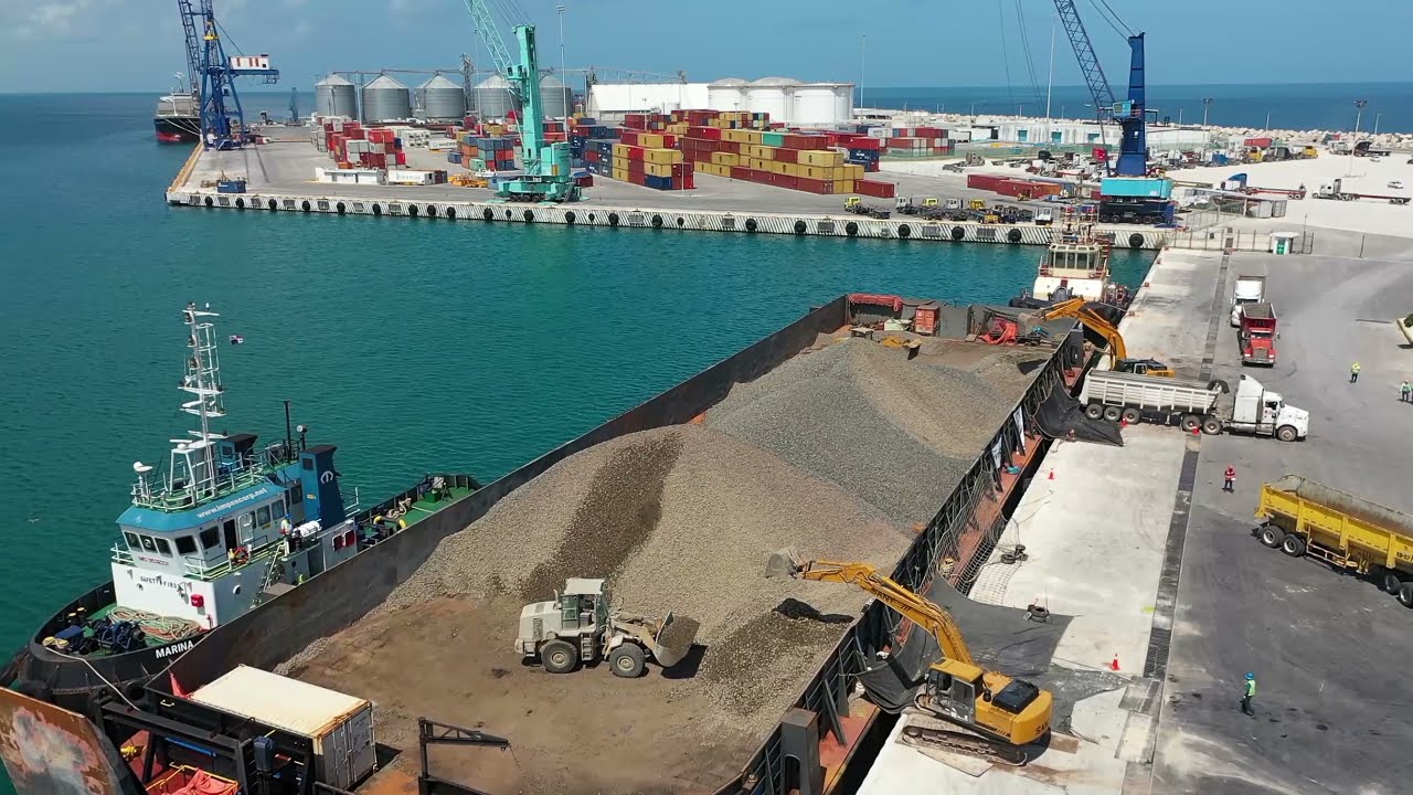 Tren Maya, Descarga de balasto en el puerto de Progreso, Yucatán