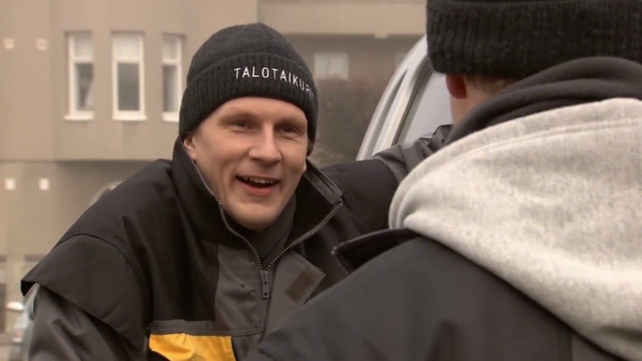 Salatut el&auml;m&auml;t - Sebastianin, Esan ja Kimmon keikat jatkuu + konttorin ry&ouml;st&ouml;  | 2010