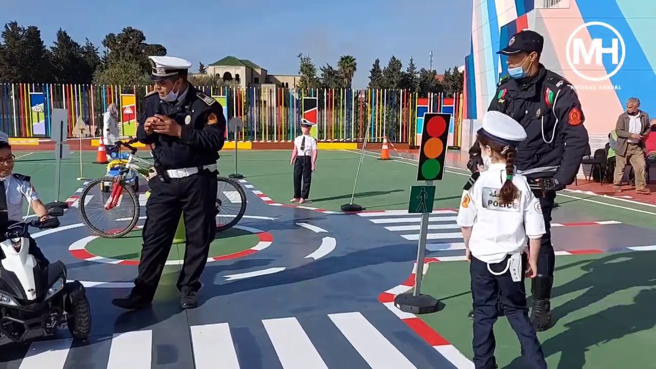 الناظور.. إحتفال أبناء مدرسة بيلسان باليوم العالمي للسلامة الطرقية