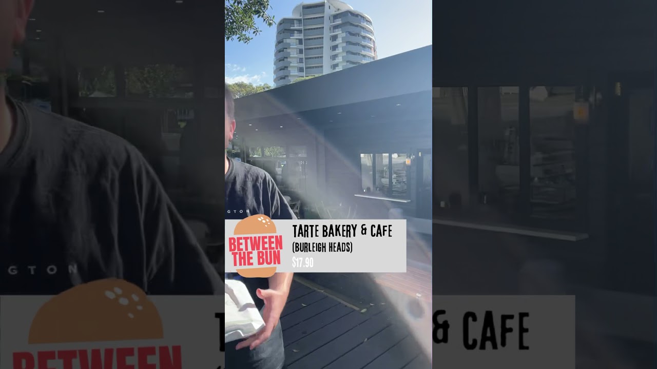 Brekky Burger Review - Tarte Bakery (Burleigh Heads)
