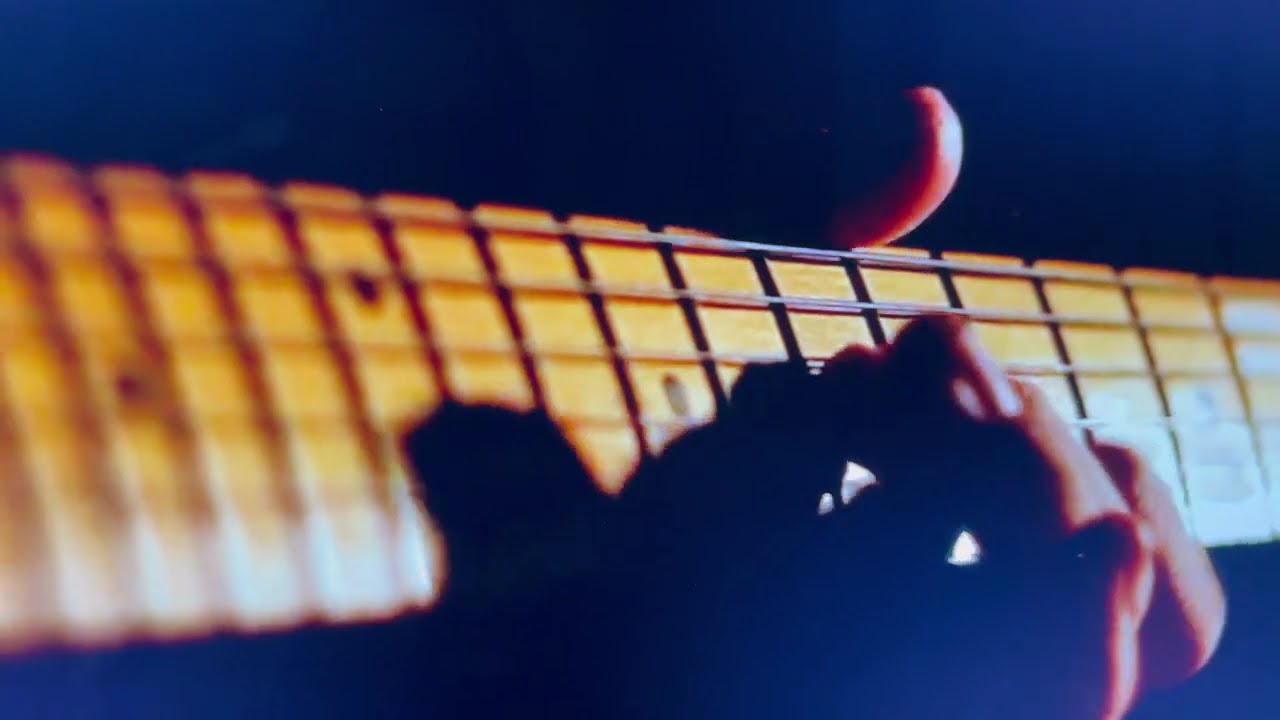 GUITARIST CHRIS BUCK BRINGS THIS ONE ALIVE WITH A STONES TUNE. Like FENDER TELE'S SUBSCRIBE/LIKE?