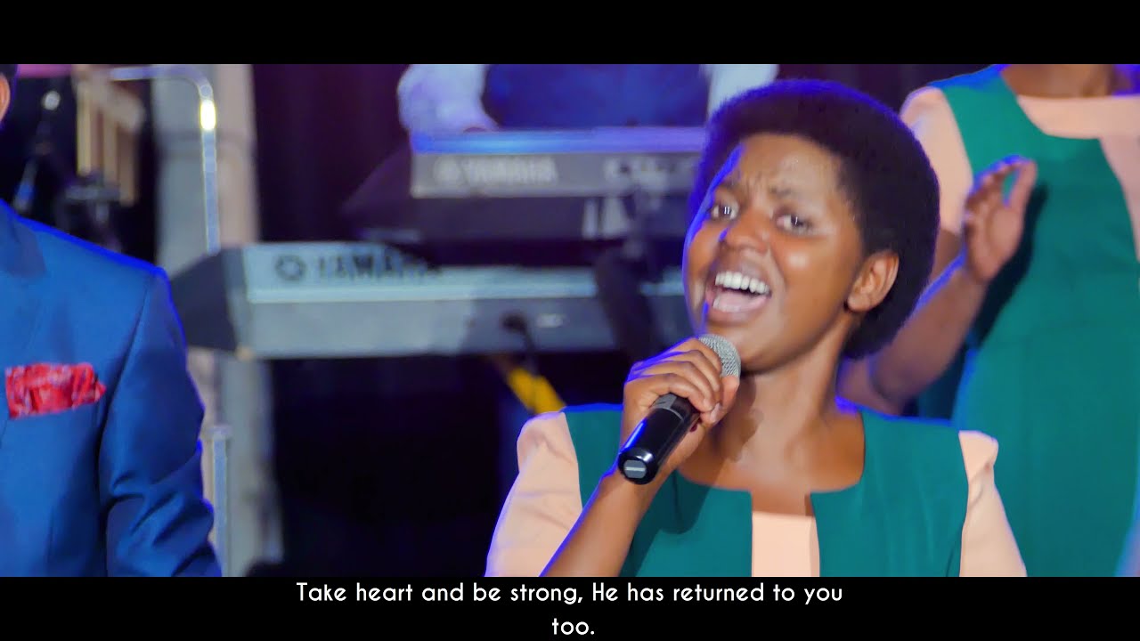 SI KU KIDENDEZI GUSA Official Video By Ukuboko Kw'Iburyo Choir ADEPR GATENGA