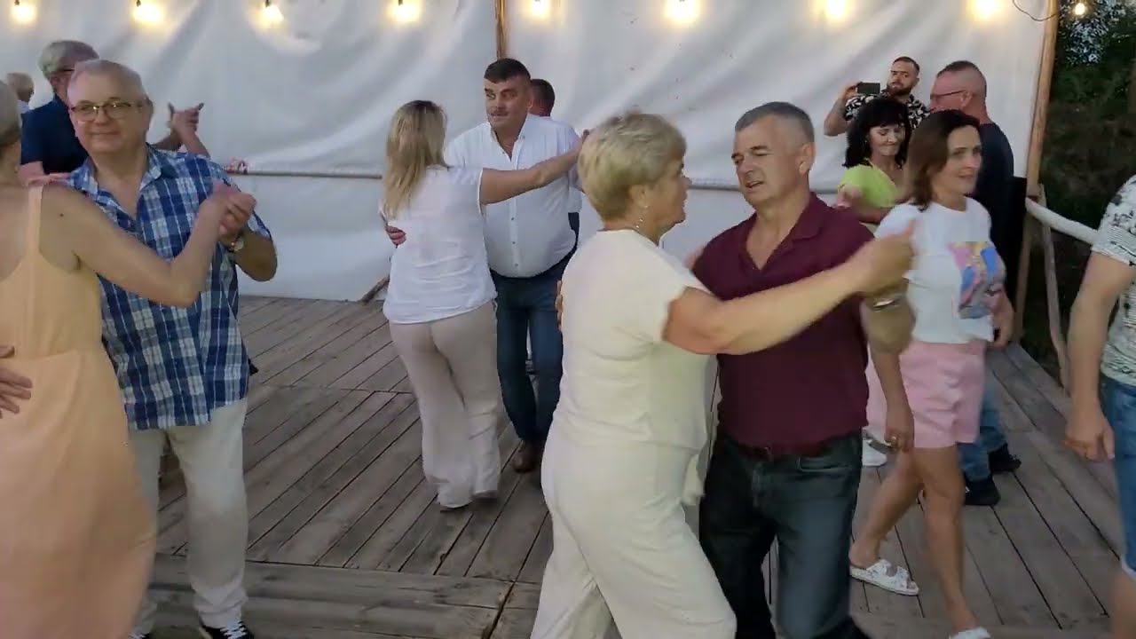 29 czerwca 2024 Kapela BURSÓW ma wiele ładnych weselnych piosenek w swoim REPERTUARZE