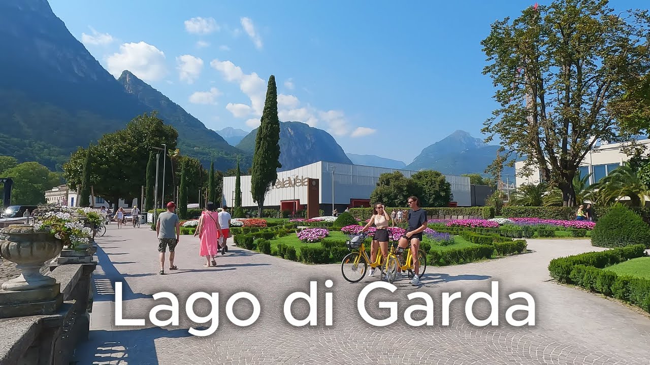TONS OF PEOPLE! | Lago di Garda | Riva del Garda | Walking Tour | 4k