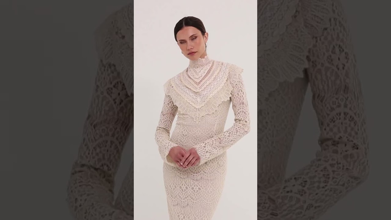 Novias Boho y rom&aacute;nticas | Vestidos de Novia 2026