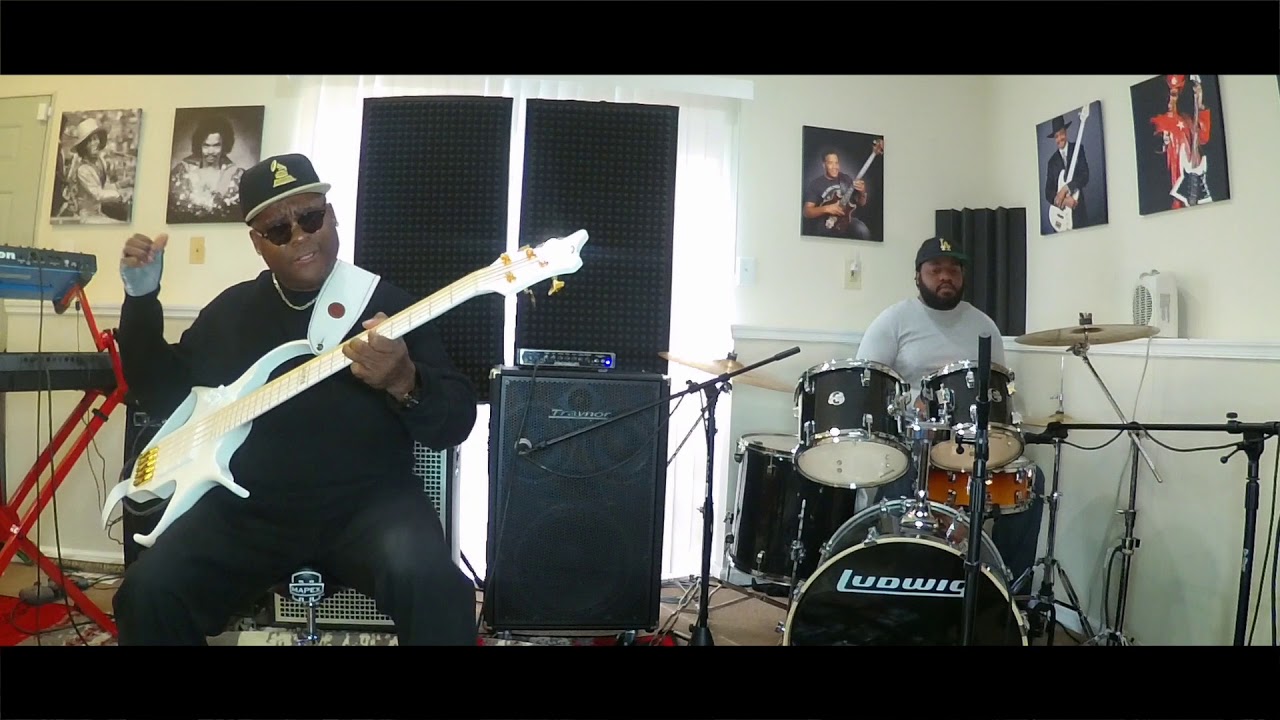 Robert Harper - Ain't We Funkin Now - Brothers Johnson - Bass Cover