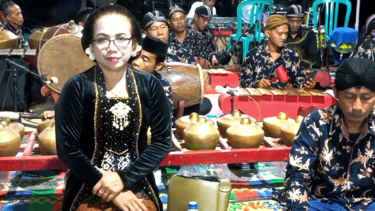 LADRANG PARIWISOTO Sekar Laras Jonggol Jambon Ponorogo