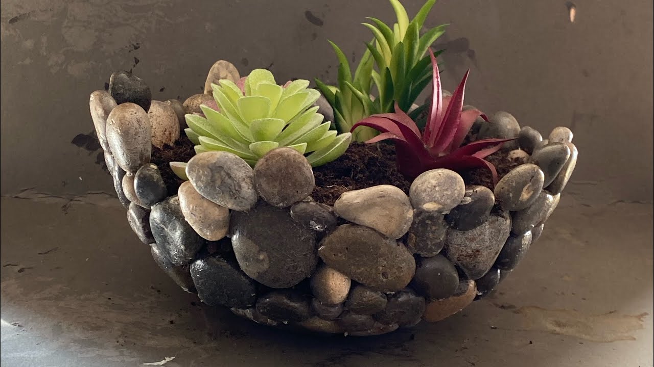 How to make a pebble pot