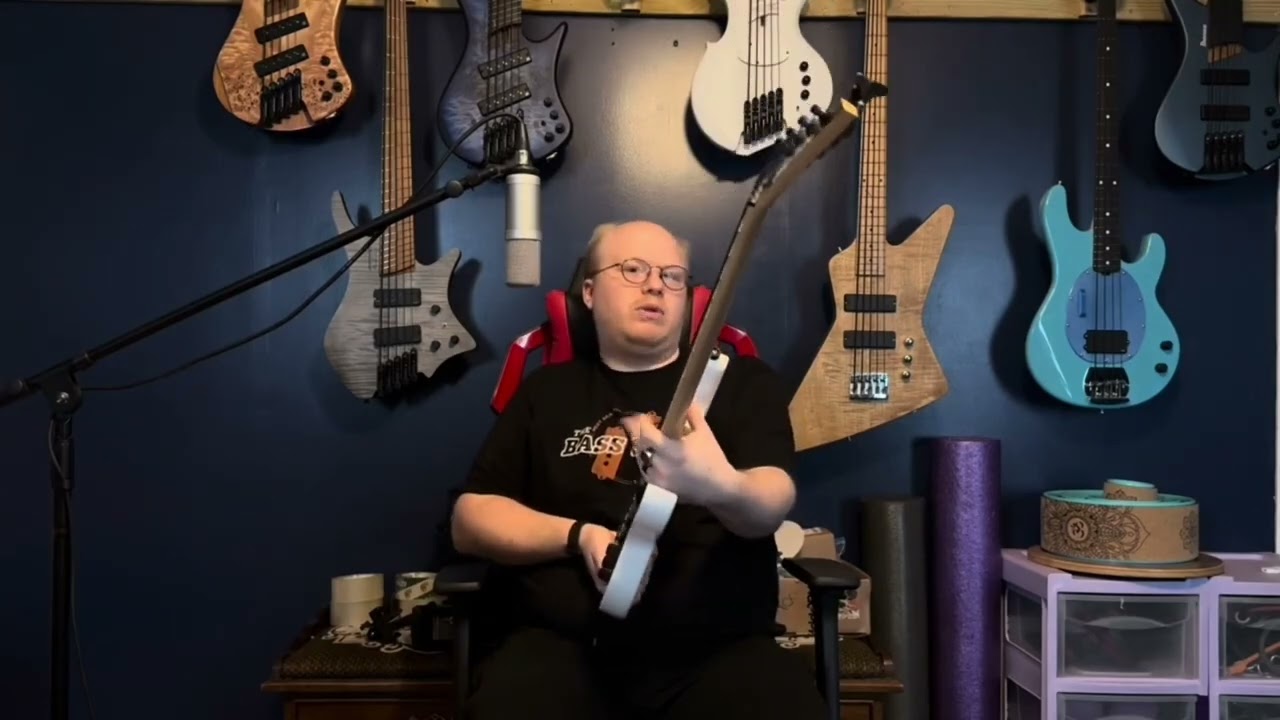 Out of Order Tiny Bass Good Score - Jackson Minion Review