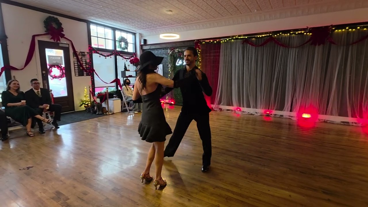 Amanda - Hustle/Bachata - Christmas Gala 2025