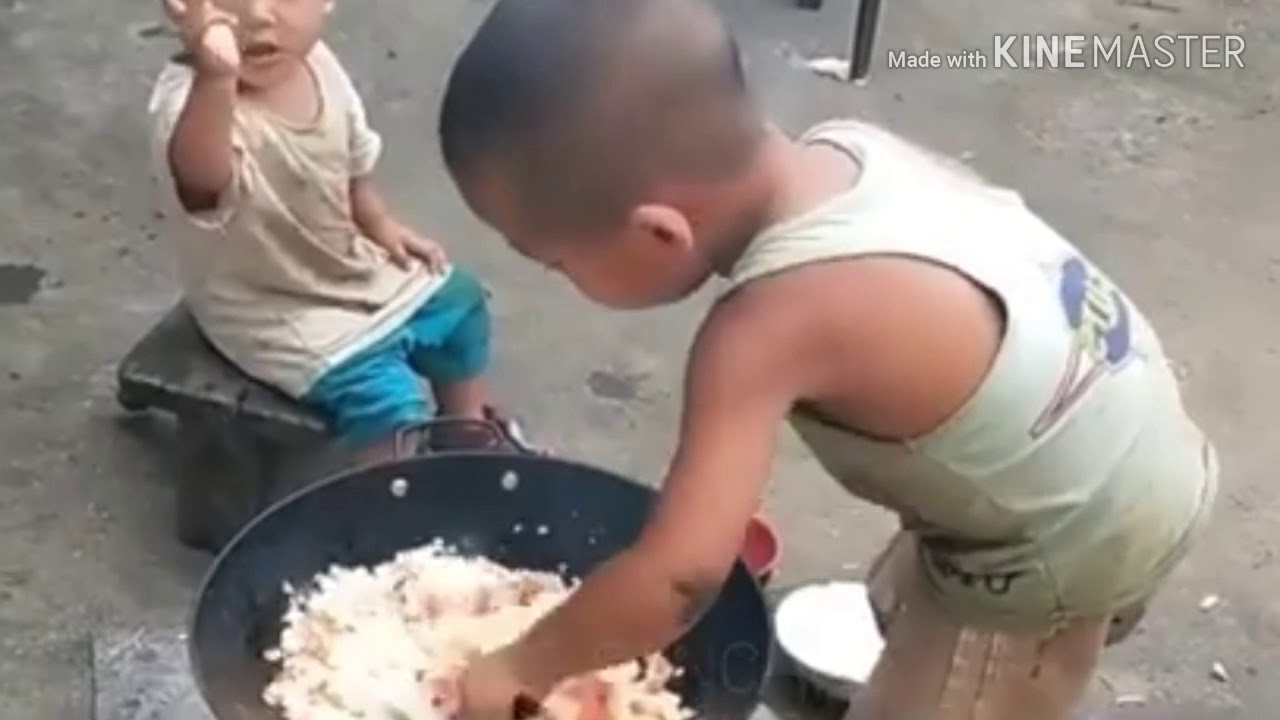 ✅ESTE NIÑO 🧍COSINA PARA SU HERMANITO 😍😍😍😍