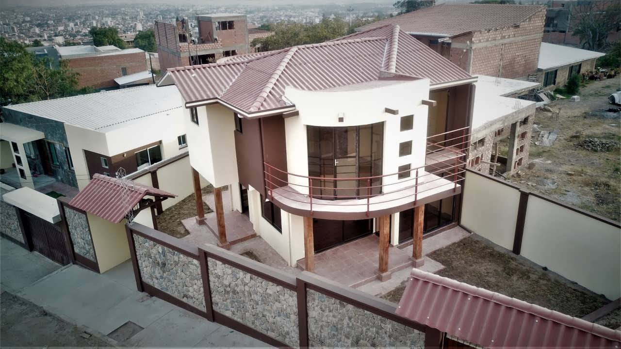 CASA EN VENTA A ESTRENAR, COCHABAMBA, EN ZONA CONDEBAMBA