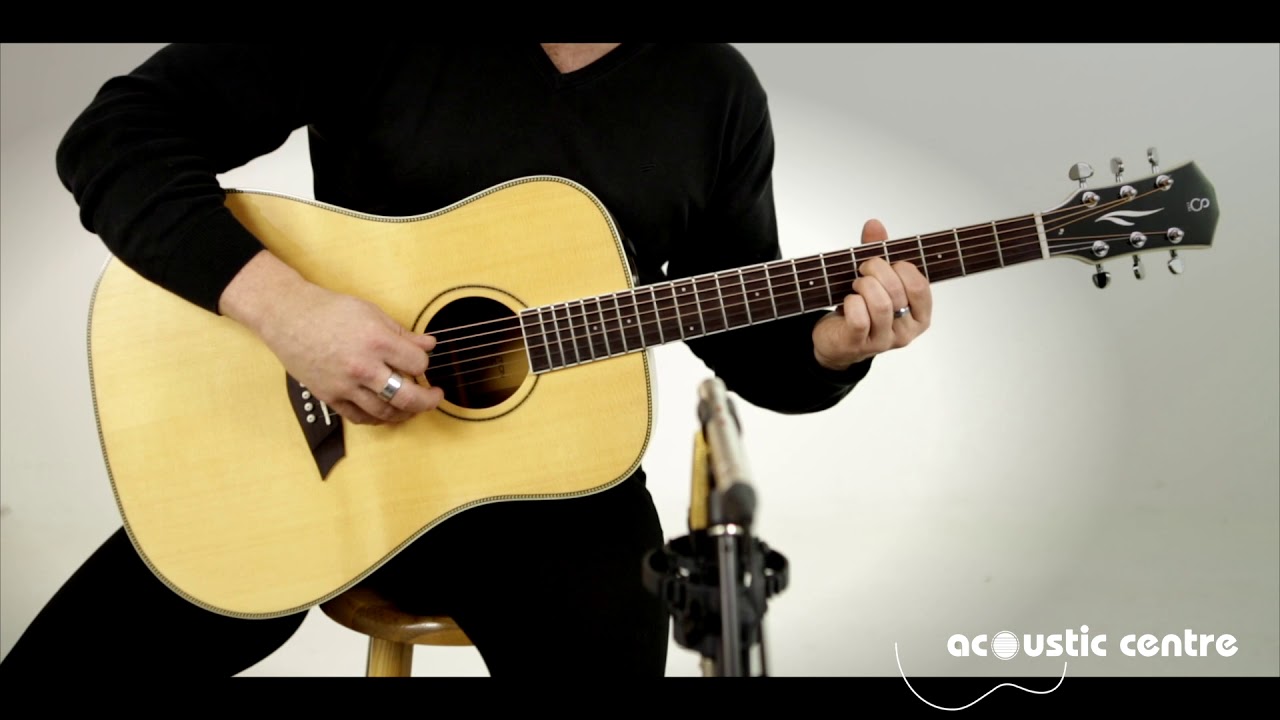 Sire R3 DS Dreadnought Acoustic Electric Guitar: Acoustic Centre