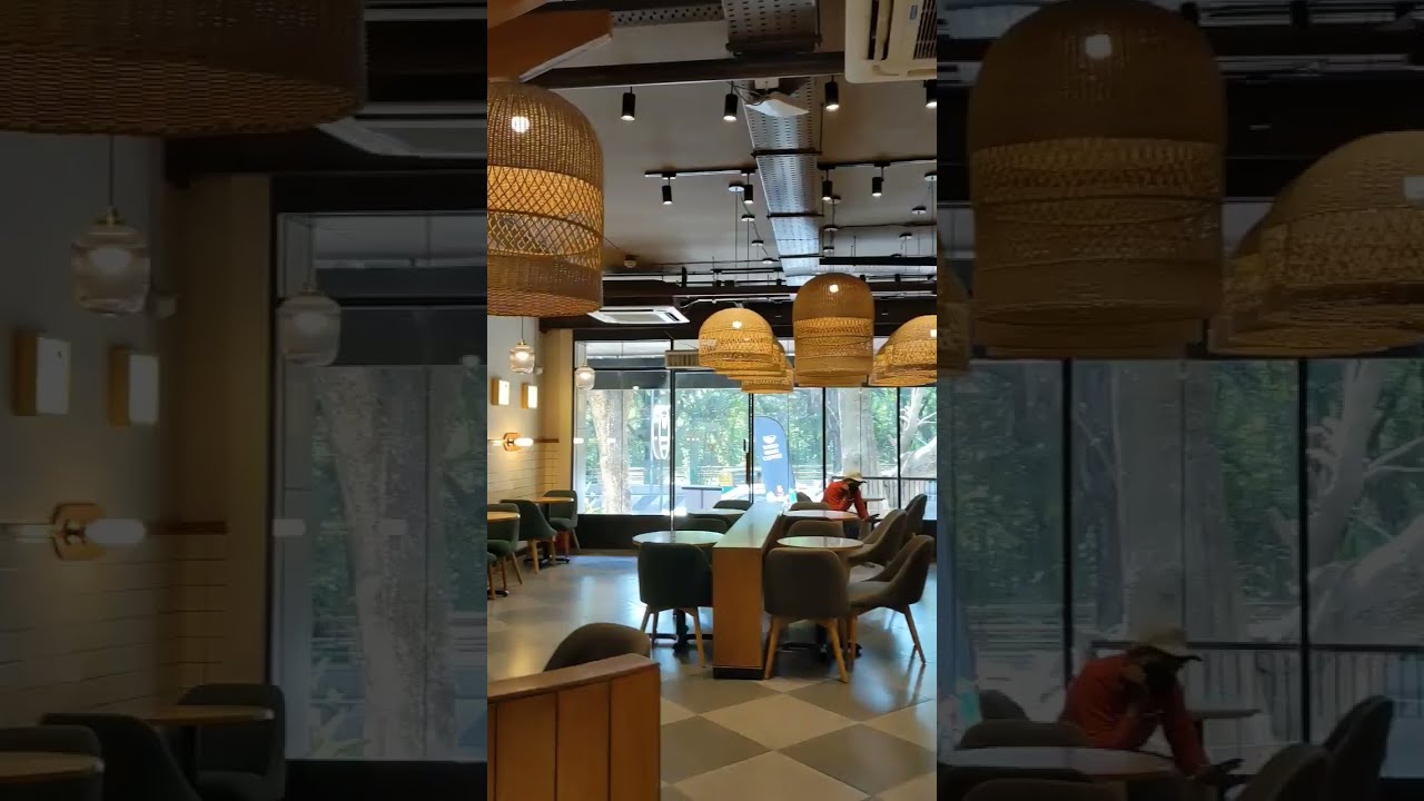 Cafe tour at #thirdwavecoffee  #bangalore  #syphon #coffee #coffeebrewing #cafe #vlog #koramangala