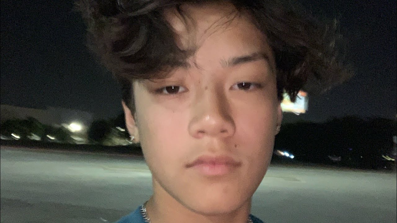 Why our generation is choosing to be invisible