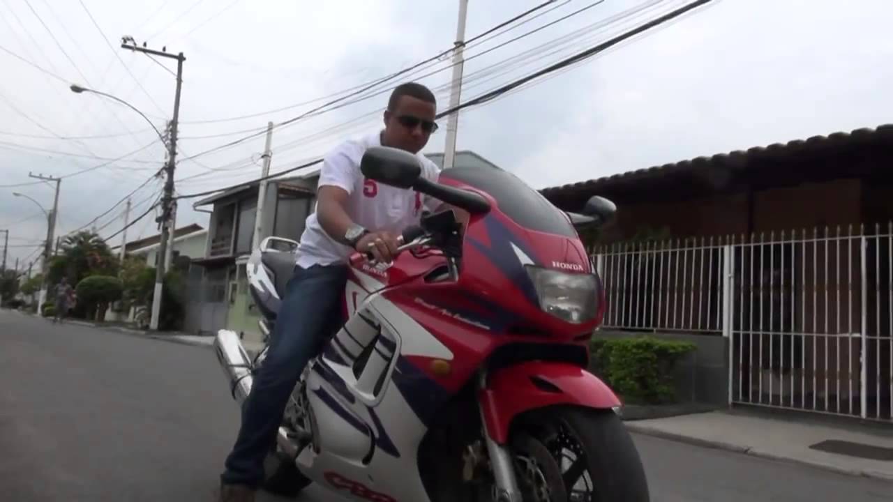 V&iacute;deo Clipe - Ana Julia