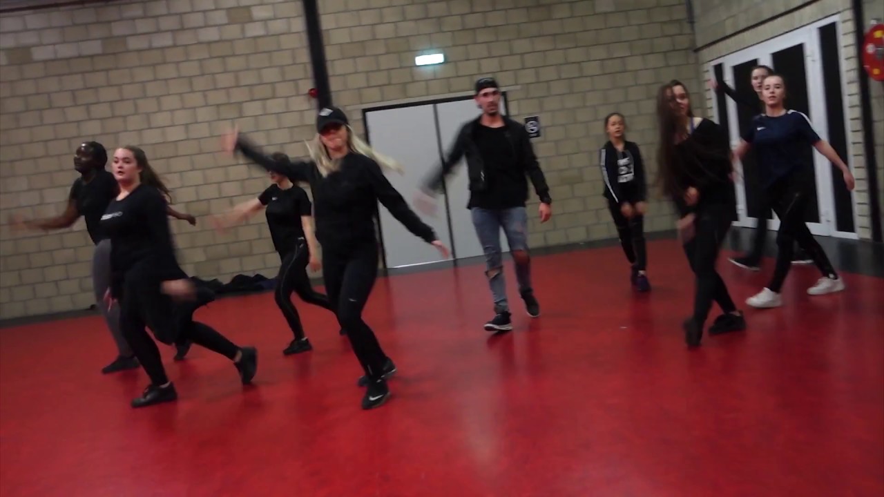 Choreo: Bad and Boujee - Studio Hellenbrand