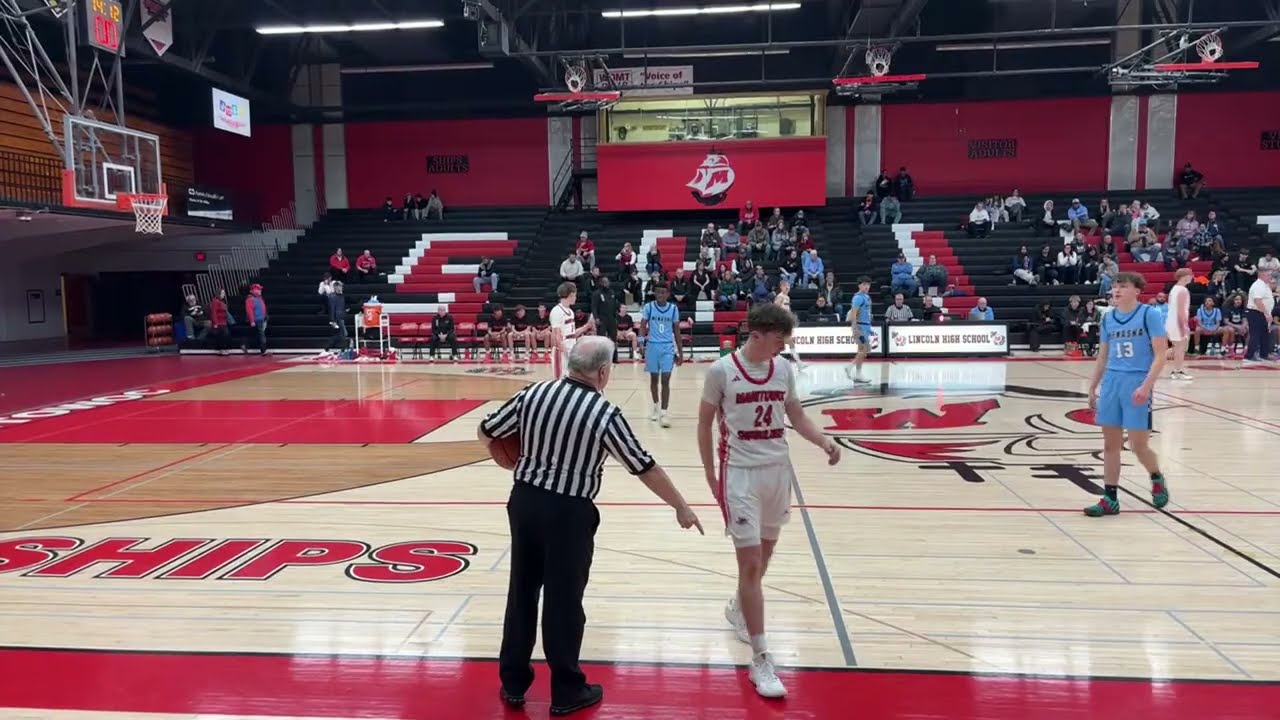 Manitowoc Lincoln vs Menasha