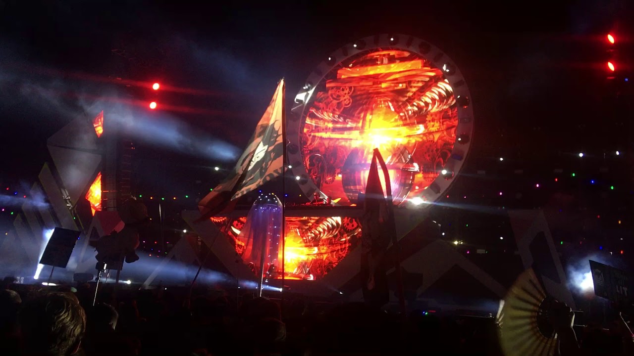12TH PLANET B2B KILL THE NOISE - LIVE @ EDC