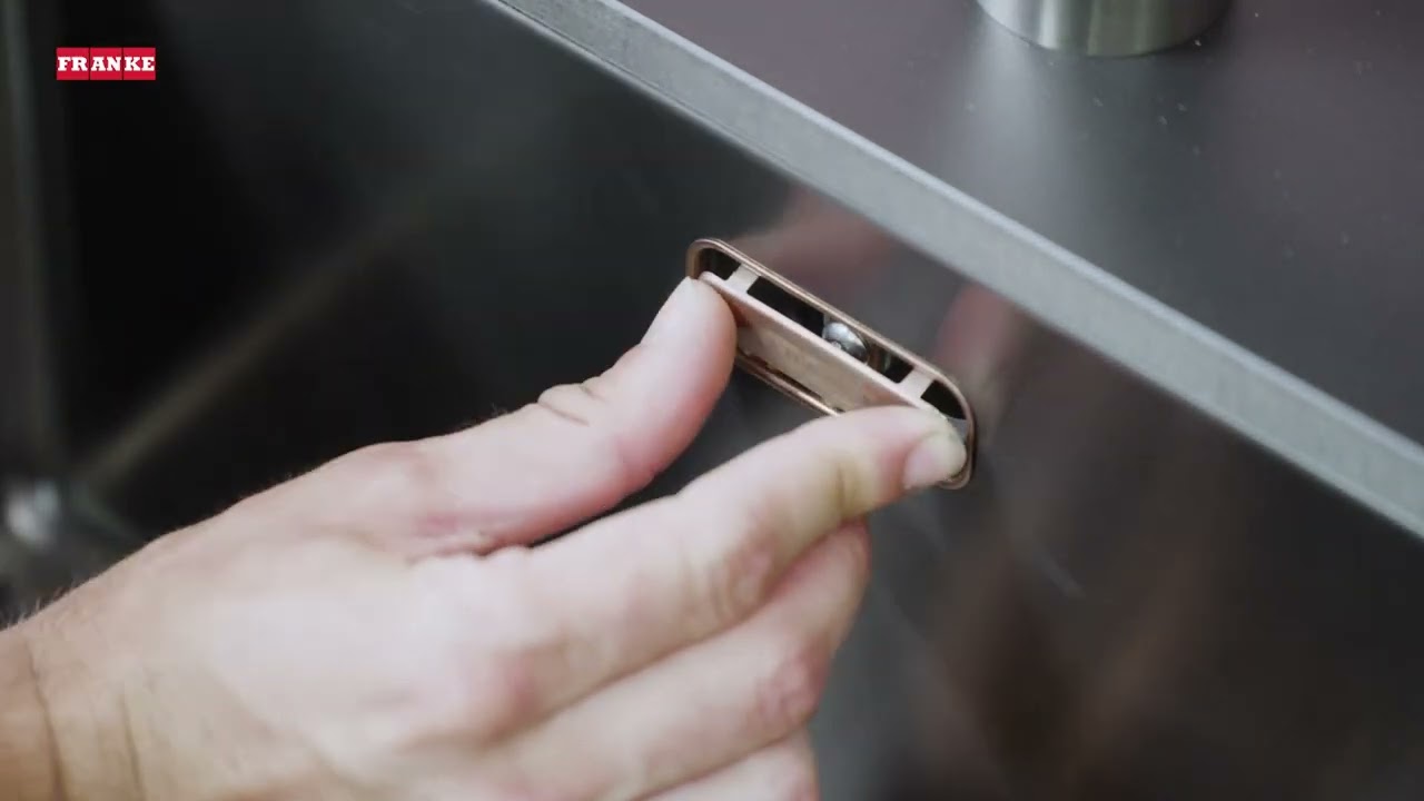 Franke How To - Remplacer la crépine, le trop-plein et le bouton de vidage automatique