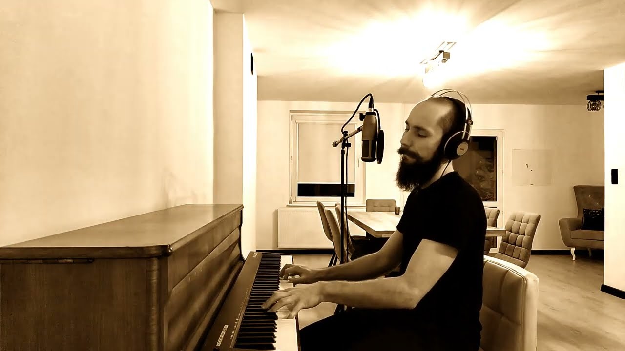 Golden Leaves (Passenger cover)