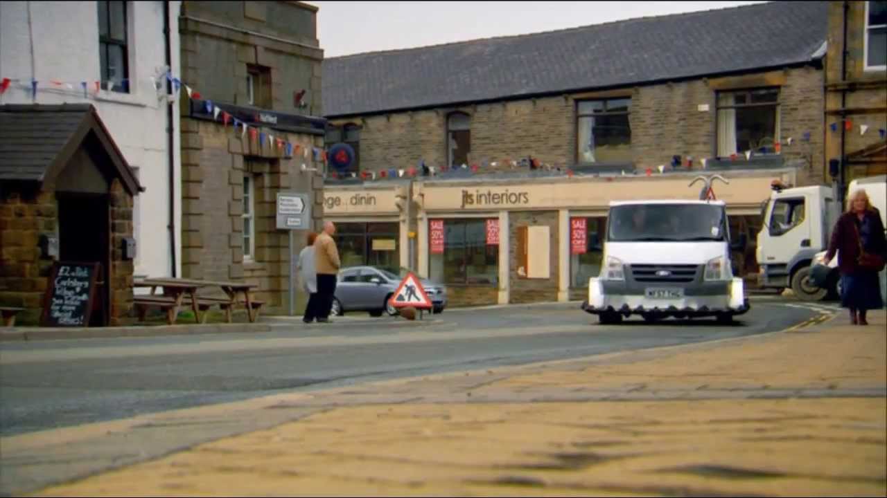 Top Gear - The Hovervan in Penistone