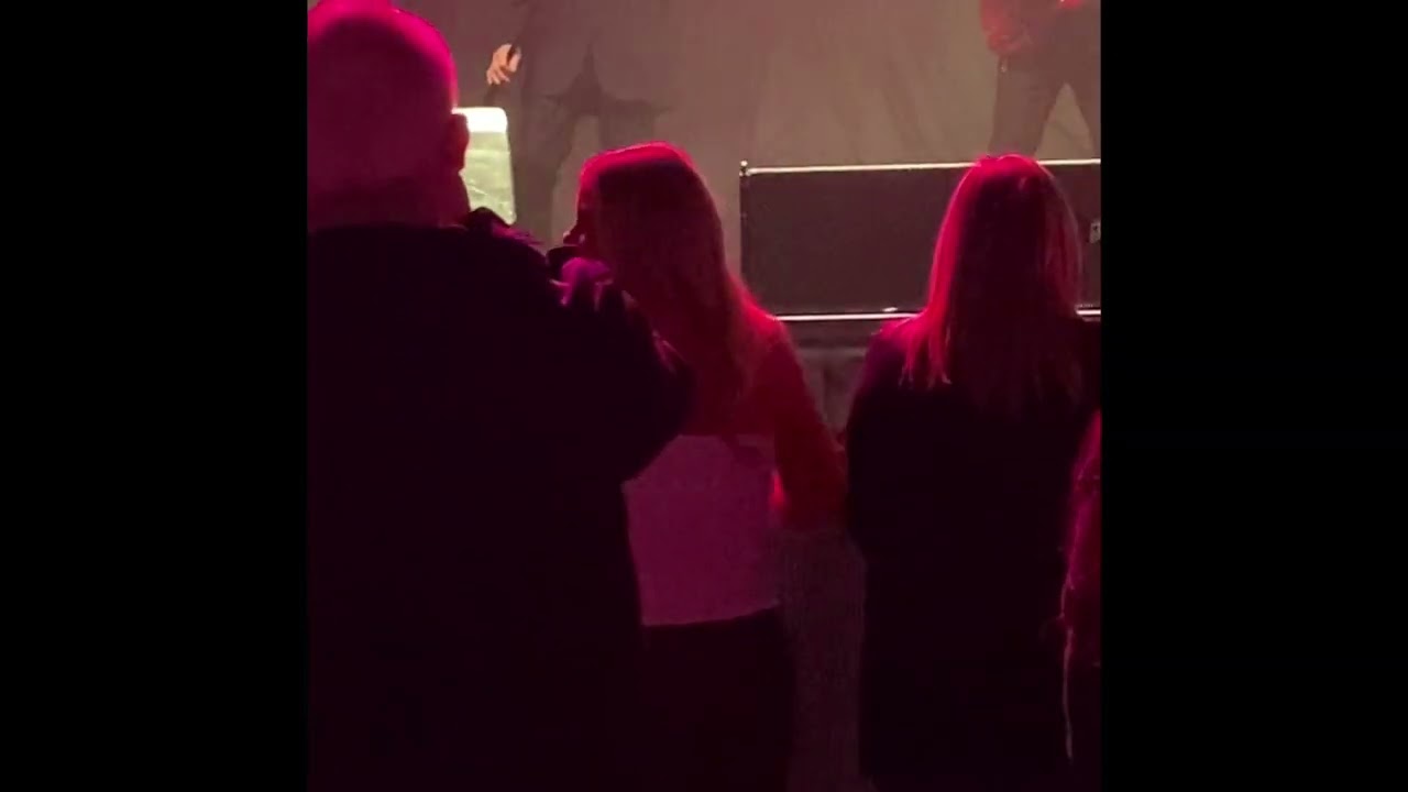 Shakin’ Stevens at Brighton 30/11/22 Green Door & Merry Christmas Everyone