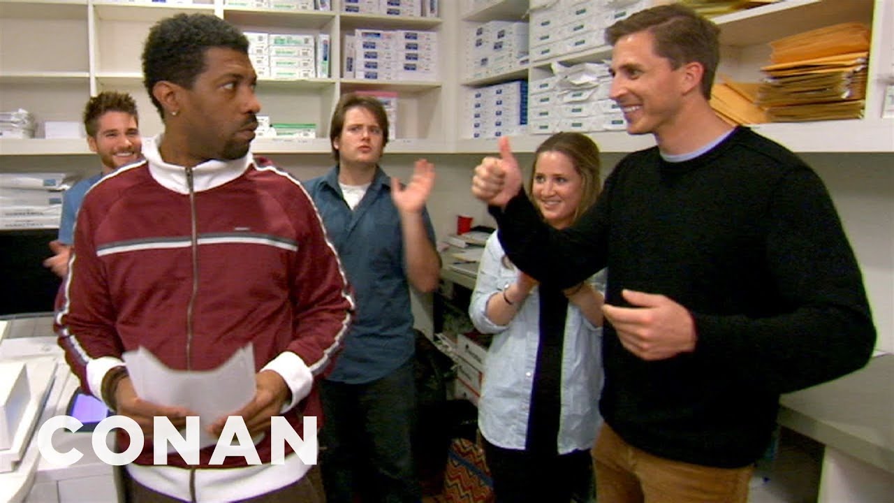 Deon Cole Is Tired Of White People Standing Ovations | CONAN on TBS