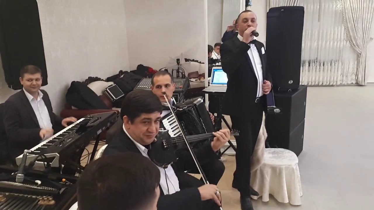 FORMATIA MOLDOVA _ NICOLAE STIRBAN _ NATALITA OLARU SI MAESTRUL CORNELIU BOTGROS