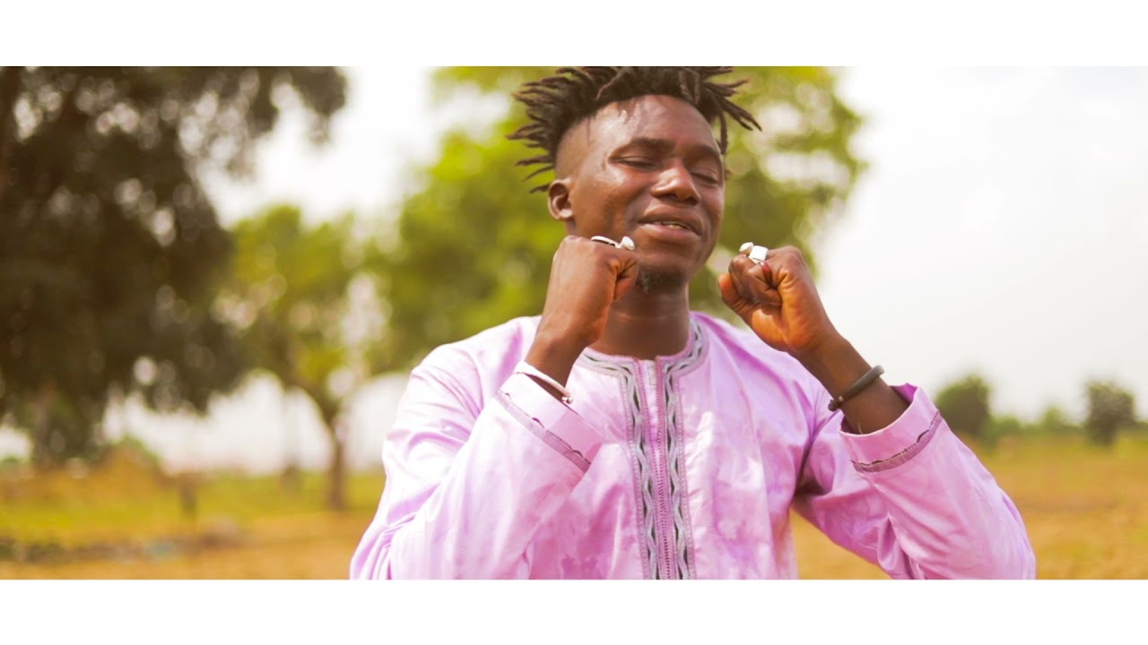 SD DANKOROBA - HOMMAGE À OUMOU_DILY (Clips Officiel)