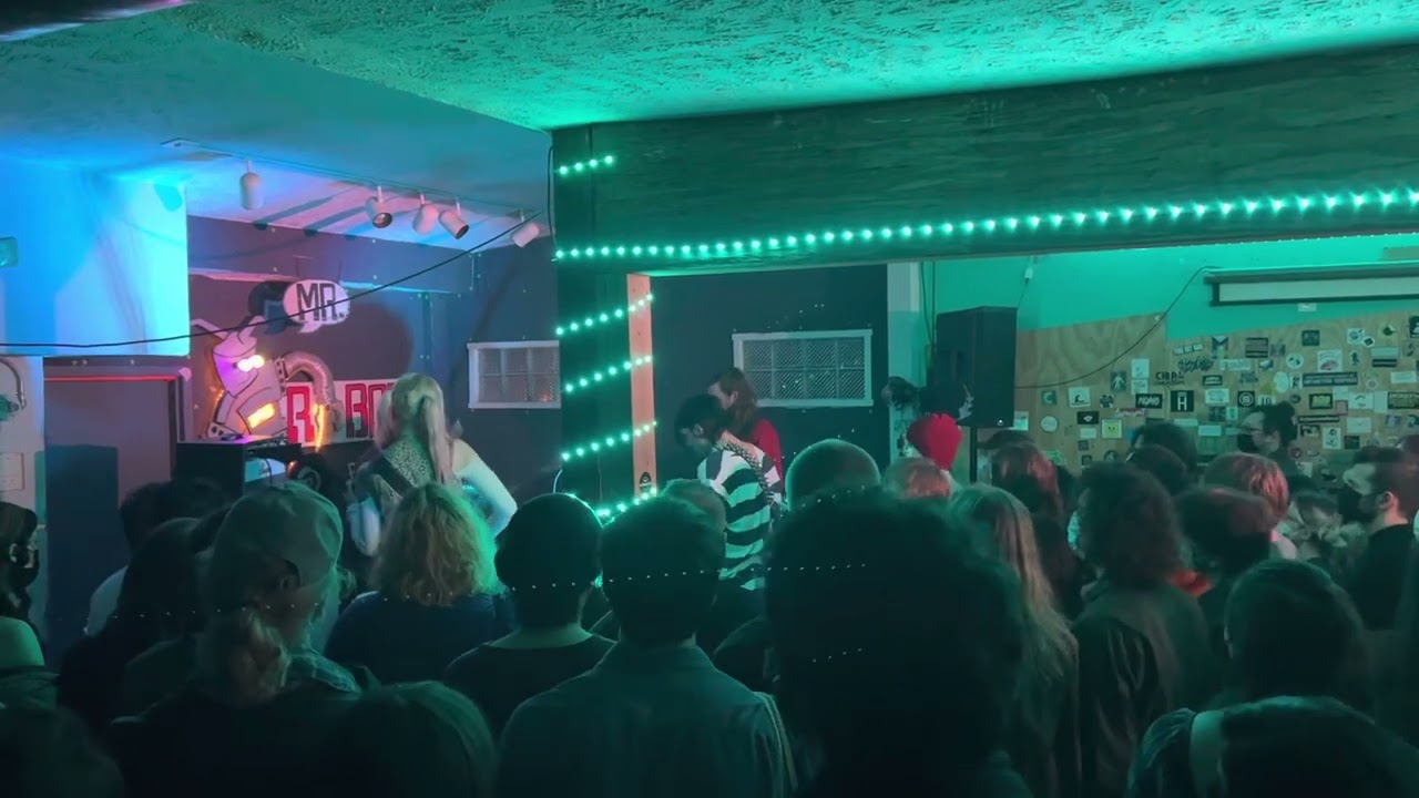 they are gutting a body of water - 63 skies (live @ mr roboto project)