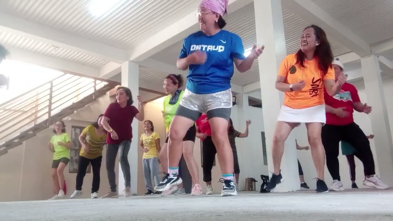 Zumba SisbrO 👣🏃💃HAHABOL HABOL💃🏃/maamjen