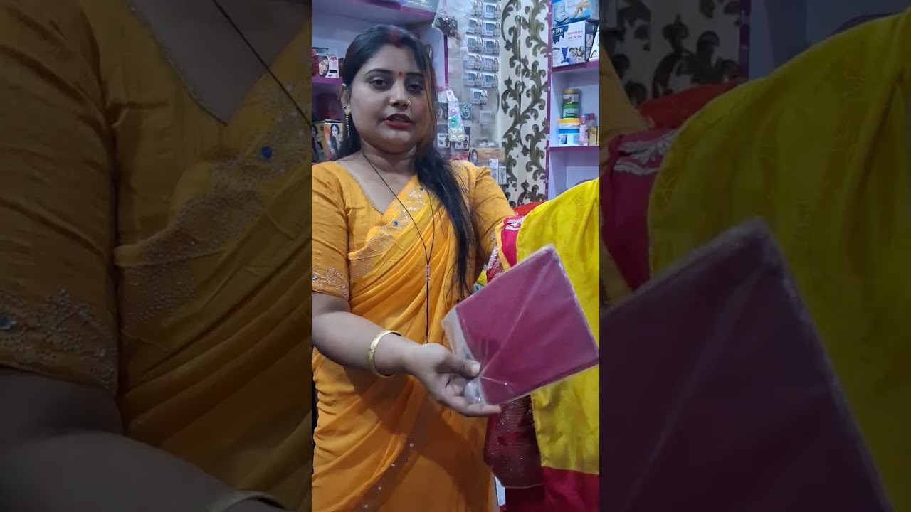 Very havy saree and supab elegant blaus design 👌 plz Like subscribe and comment 🙏 