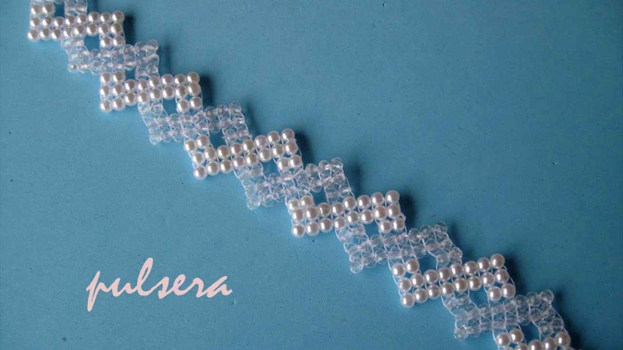 DIY - Pulsera novia de perlas y cristalitosDIY - Pearl bracelet with pearls and crystallites